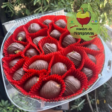 Fresas Cubiertas de Chocolate 12 Pzs.