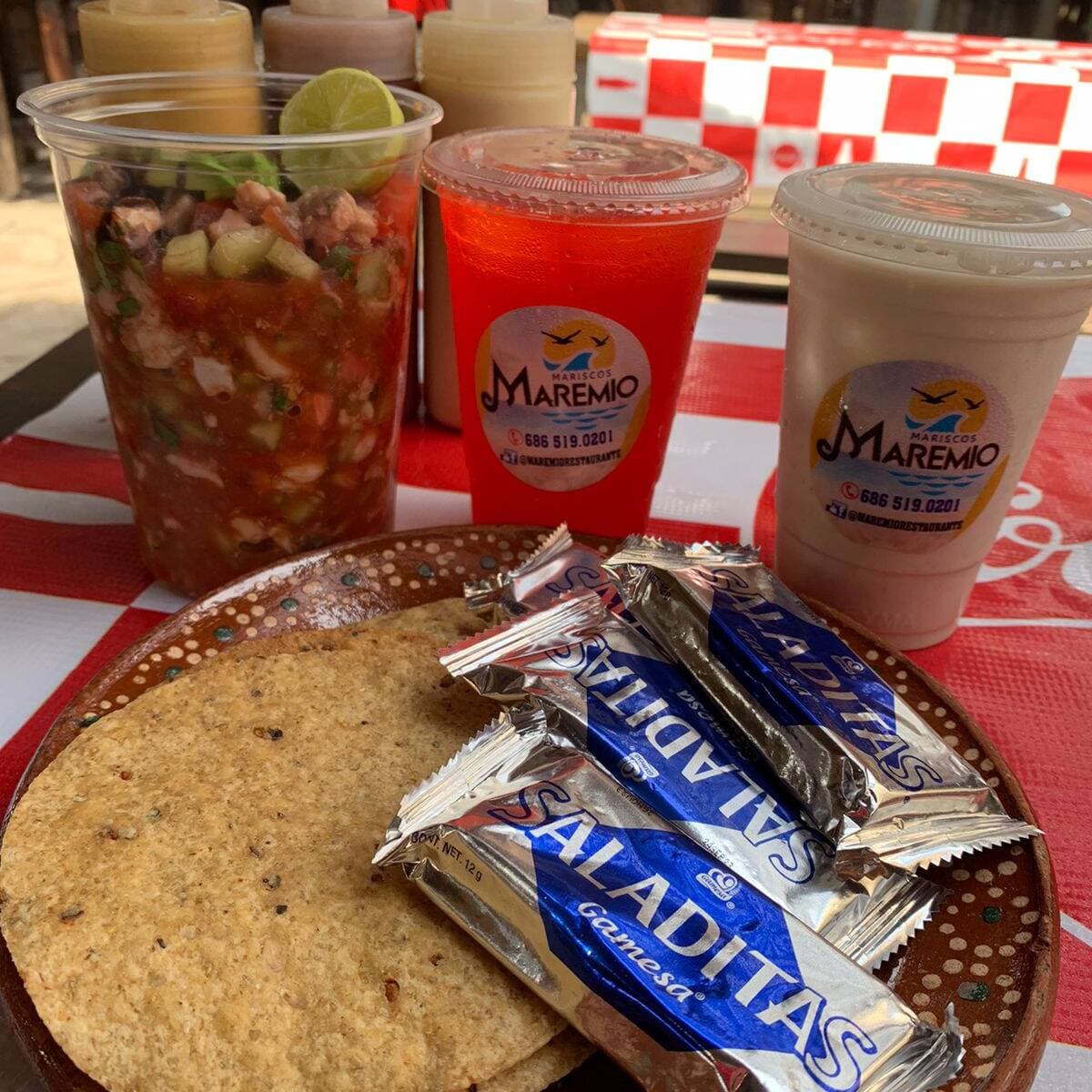 Litro de Ceviche de Pescado y Dos Bebidas