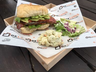 Combo Focaccia Pollo al Chipotle con Tocino