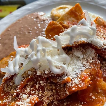 CHILAQUILES ROJOS