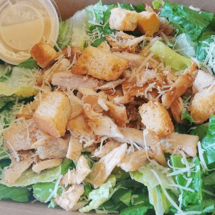 Ensalada Cesar con Pollo