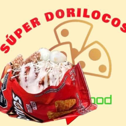 Combo #8. Dos Dorilocos Personales + Jugo HIT Lt
