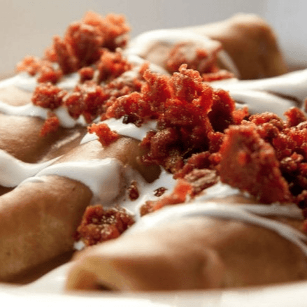 ENFRIJOLADAS CON CHORIZO