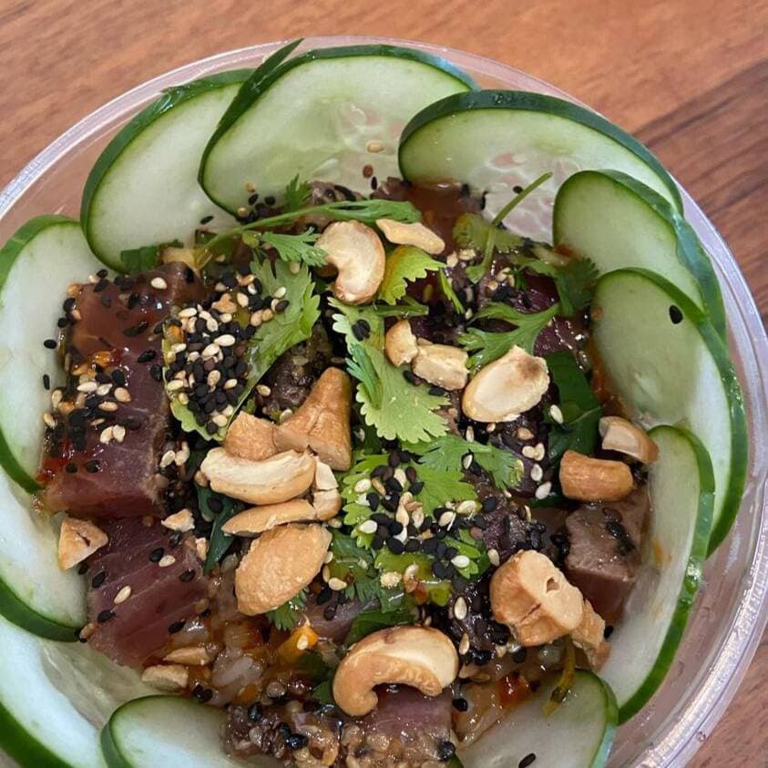 Arroz Jazmín con Atun Sellado en Ajonjoli