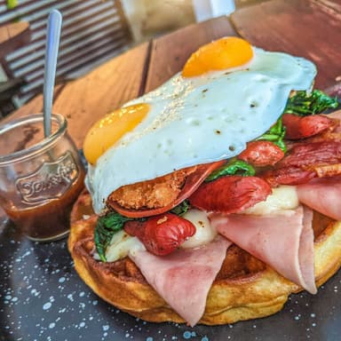 Waffle 3 Carnes