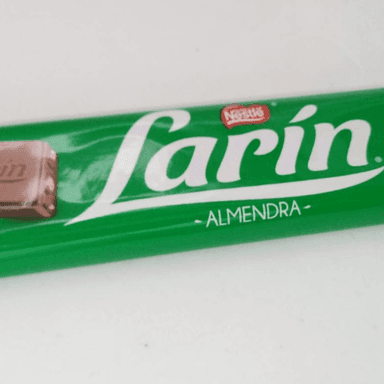 Larin Almendra