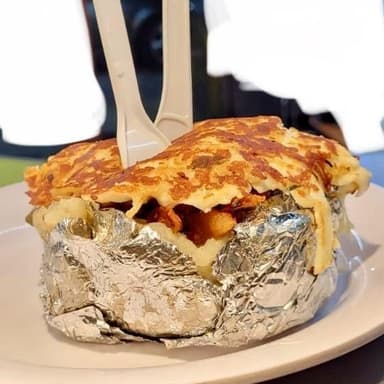 Papa Rellena Bistec