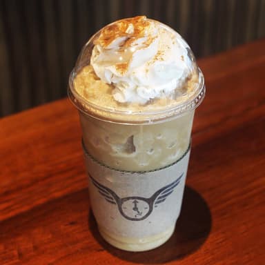 Frappé White Ivory