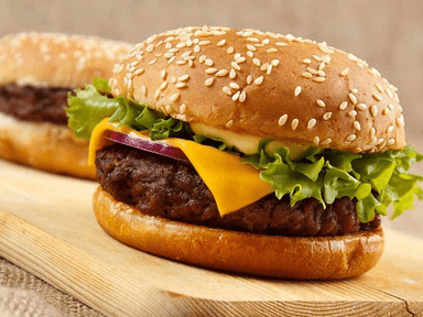 Clasica Burger de Res Carne de 100 grms