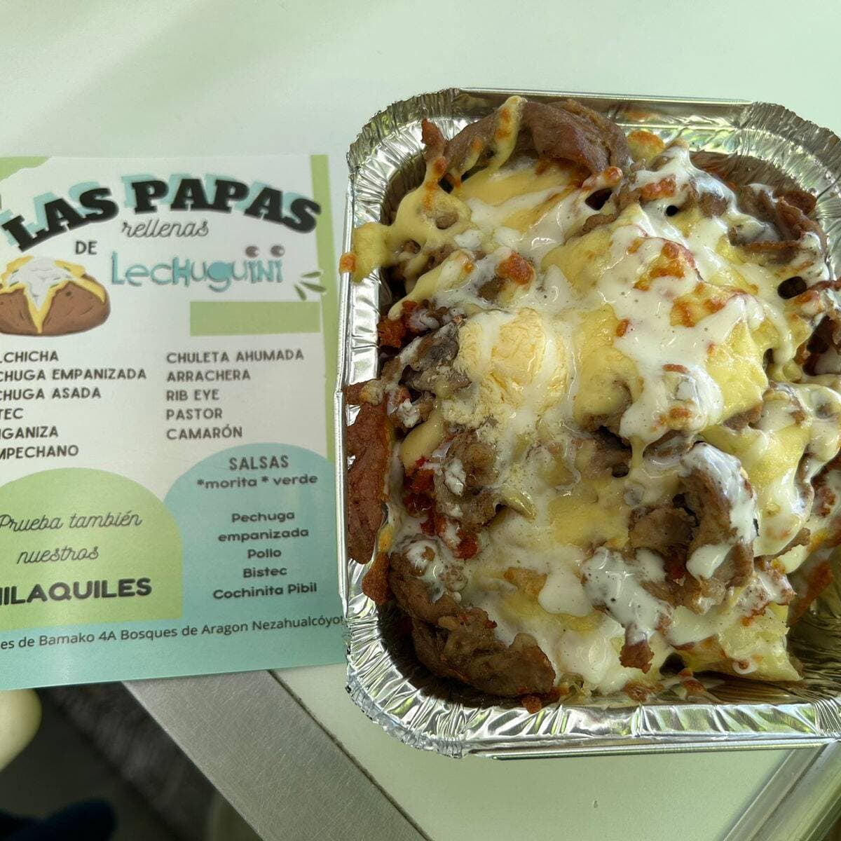 Papa rellena de pechuga asada