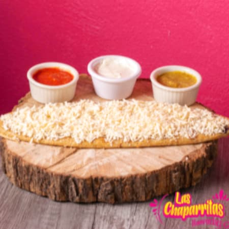 Huarache Sencillo (Queso,cebolla y salsa)