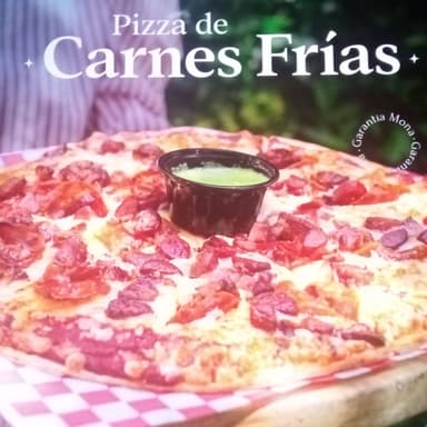 Pizza Carnes Frías