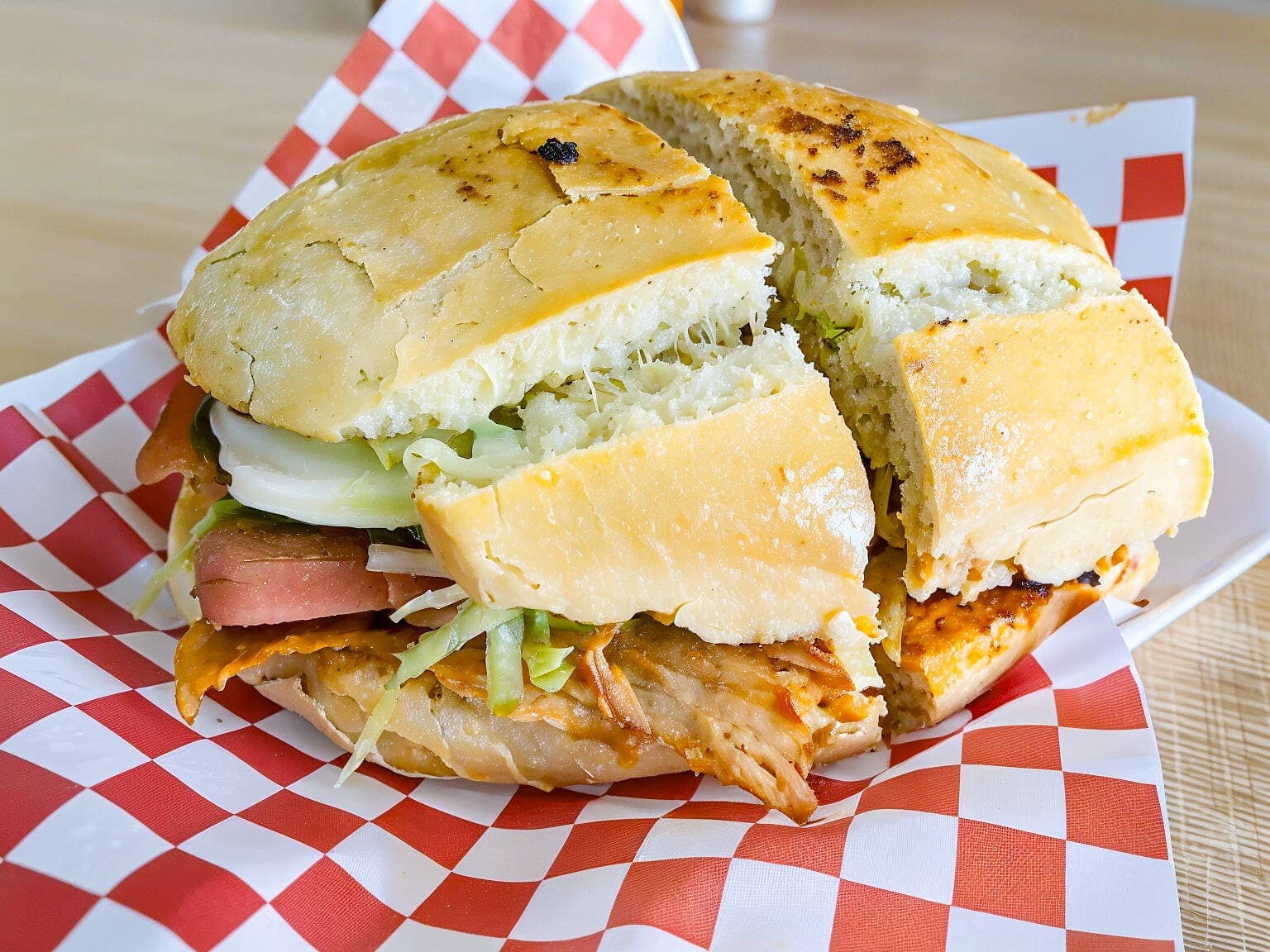 Tortas y tostadas JOEL