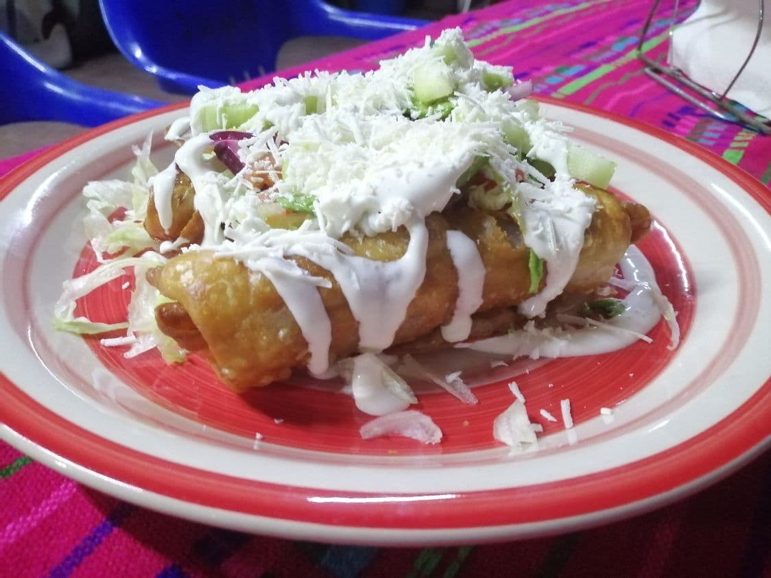 Cenaduria La Jolla