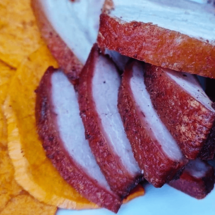 1/4 de Chicharrón Tía Lú