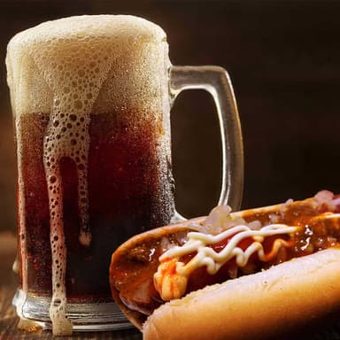 COMBO HOMMIE - UN CHILI HOT DOG Y SODA