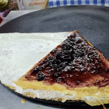 Crepa de Mermelada con Philadelphia + Capuchino