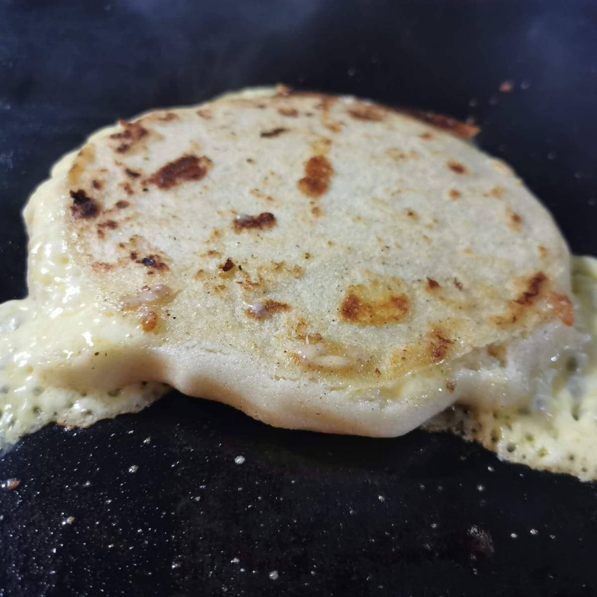 2 Pupusas Con Queso