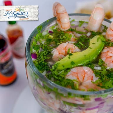 Coctel vuelve ala vida globo frio