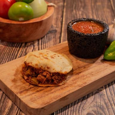 Chicharrón Prensado en Salsa Morita