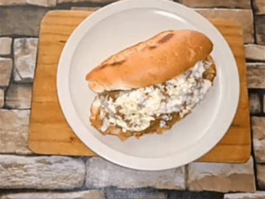 Torta de Chilaquiles