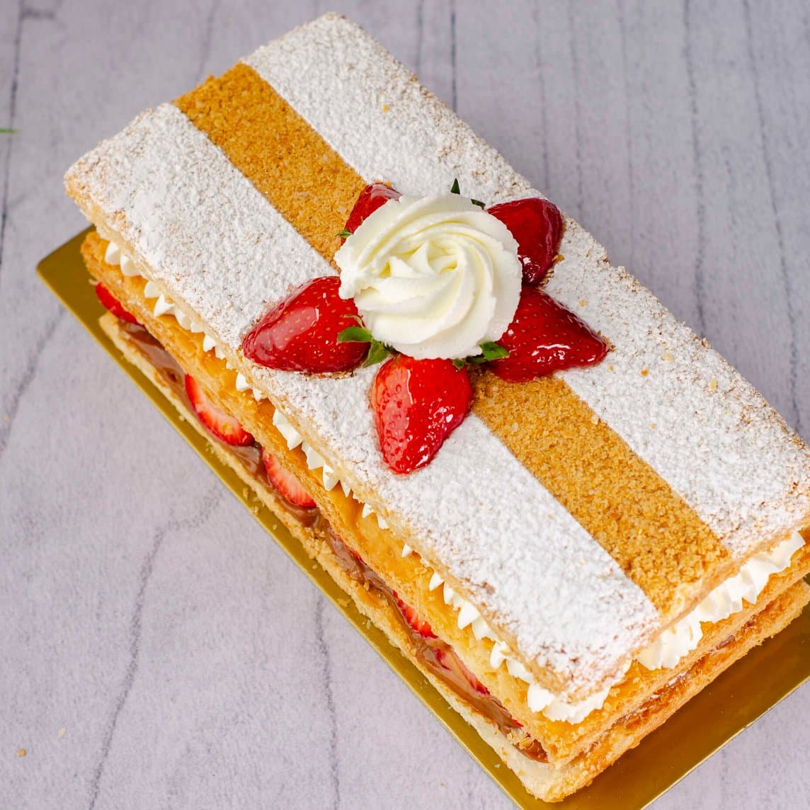 Milhojas de Fresa (Entero)