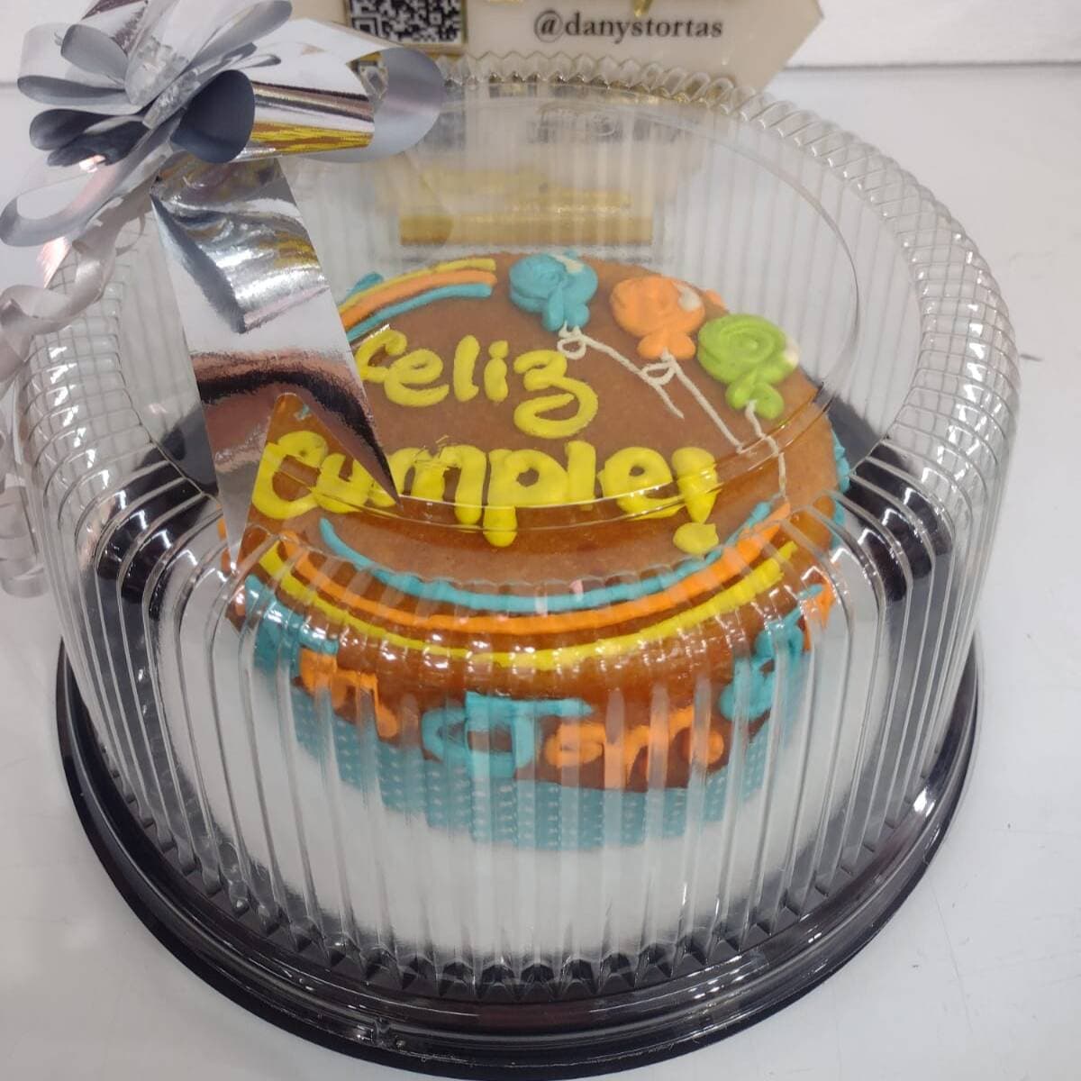 Combo Torta de Naranja 1/2 + Vela Volcán