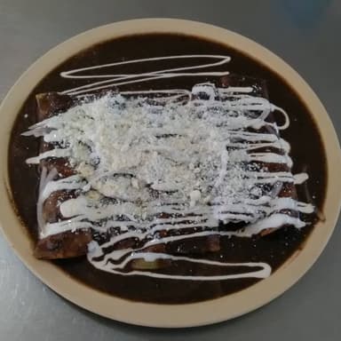 Enfrijoladas