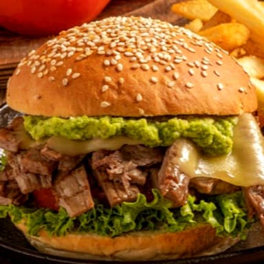 Texas Ranch Burger con Papas a la Francesa