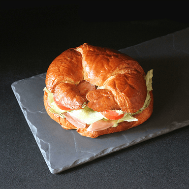Cruosant con Doble Jamon y Doble Queso