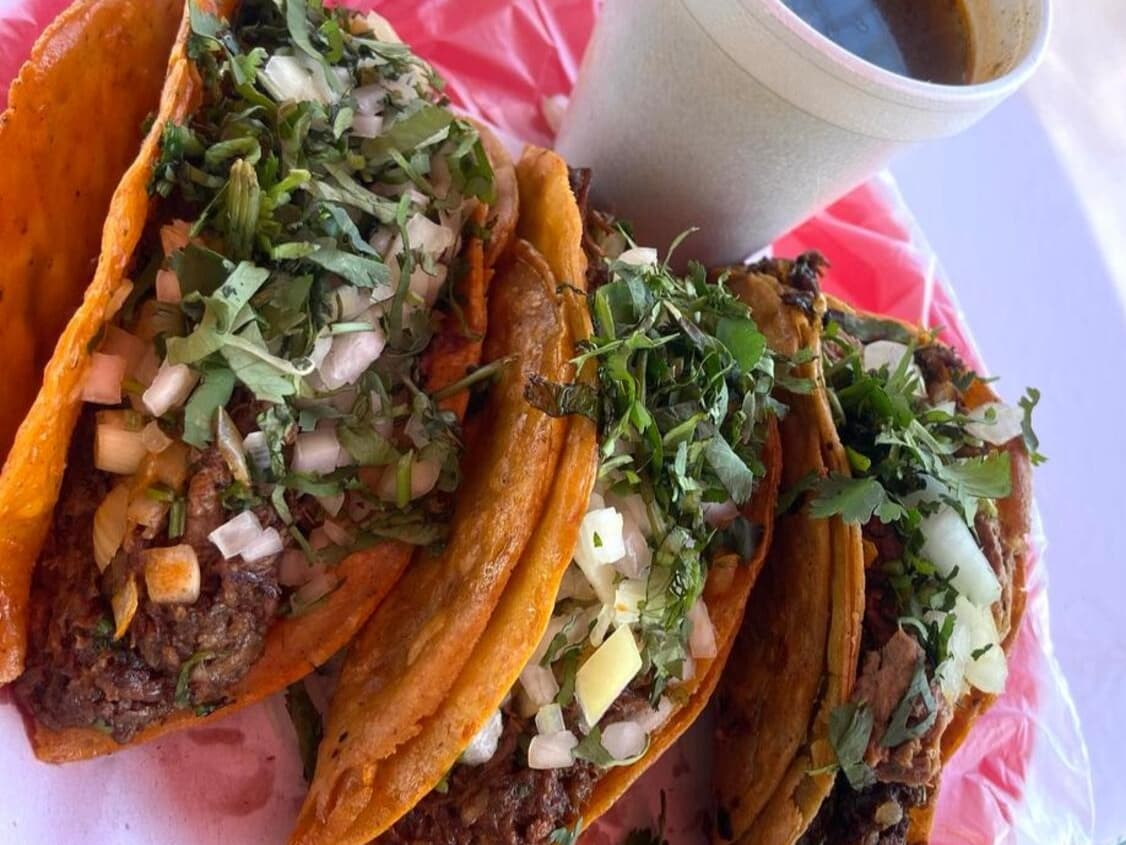 Tacos de Birria El Api