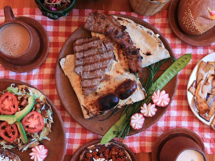 Mi Tlayuda Oaxaqueña (Jalatlaco)