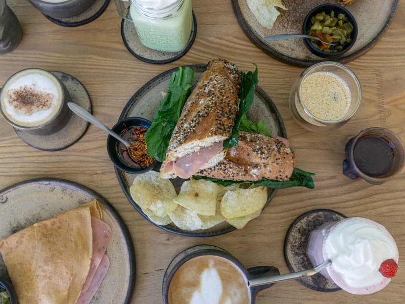 274 Café