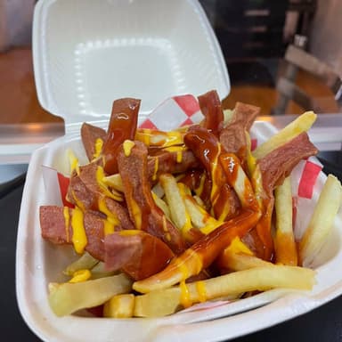 Salchipapas