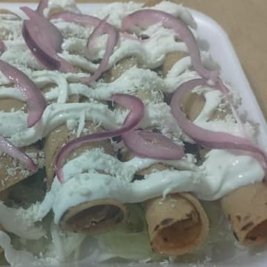 FLAUTAS (ORDEN DE 5 PIEZAS)