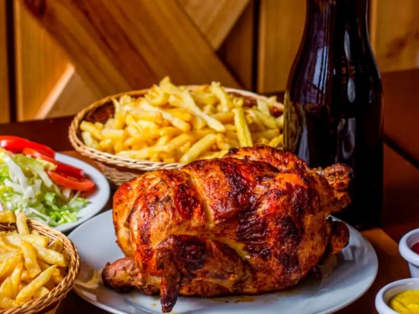 Rossy Pollos a la Brasa