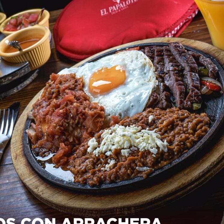 Huevos con arrachera