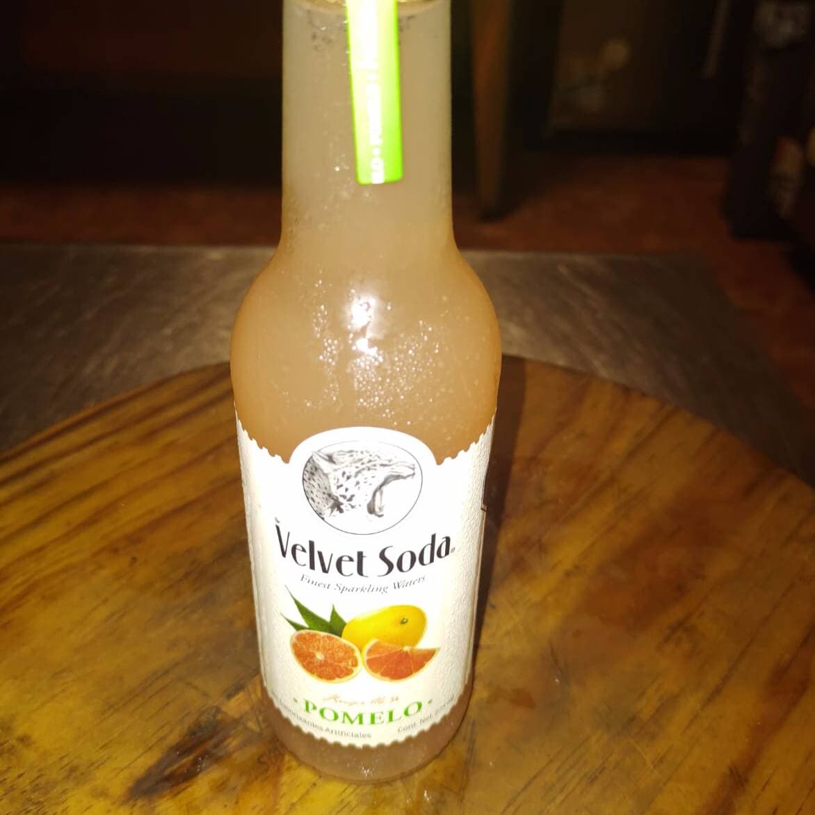 Velvet Soda sabor Pomelo