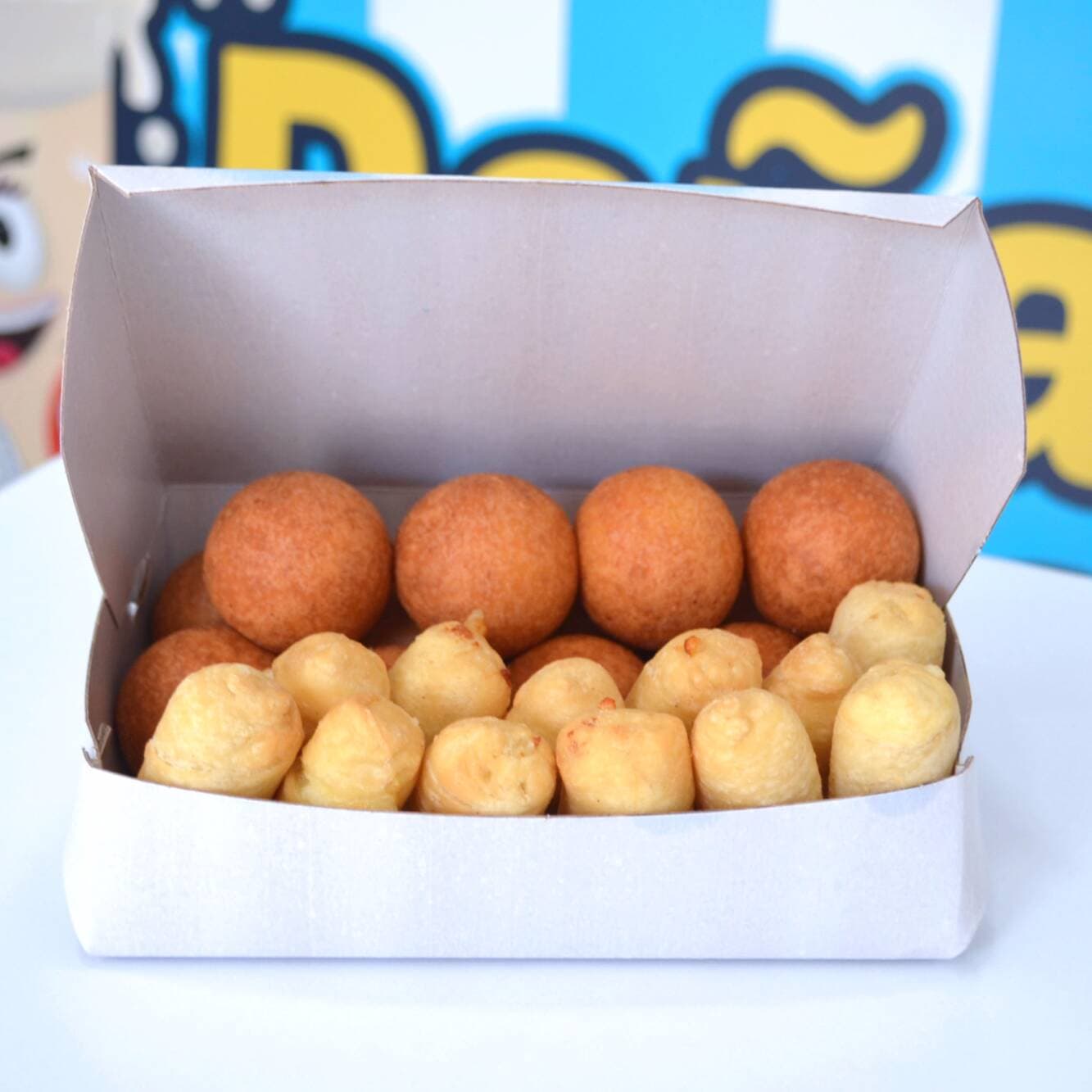 12 Buñuelos Más 12 Deditos