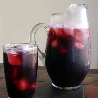 Agua de Fruta de temporada Litro