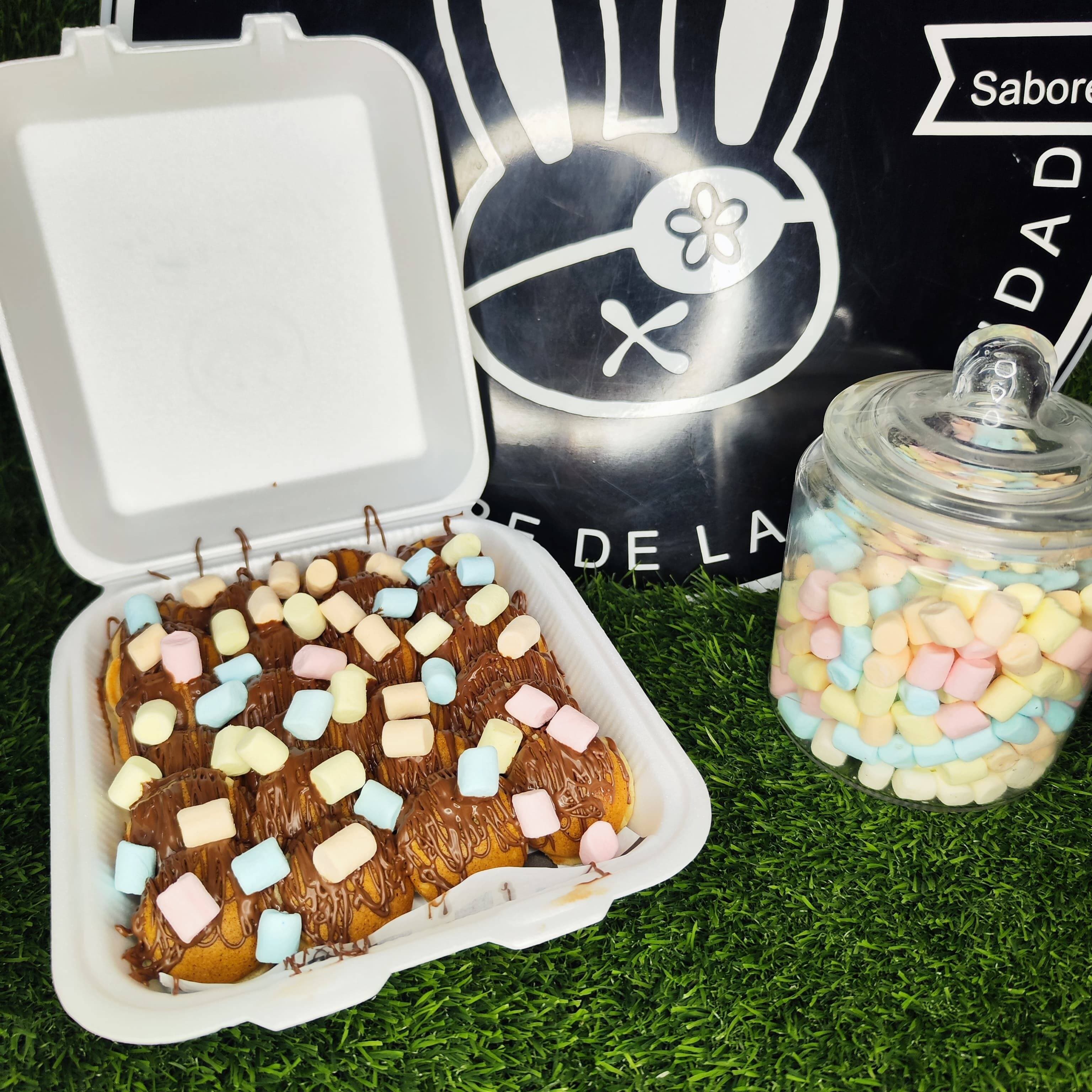 Mini Hot Cakes 32pzas