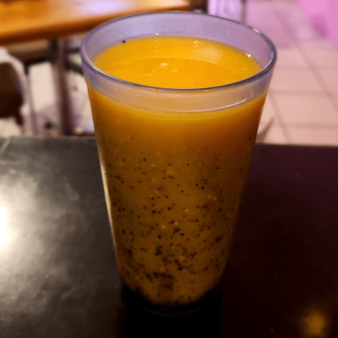 Agua de maracuya.