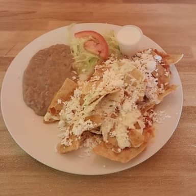 Chilaquiles con Queso  Asadero  y Panela