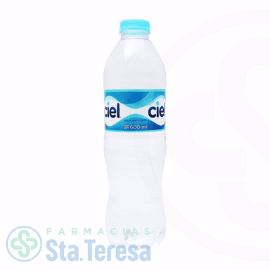 Agua natural de Botella