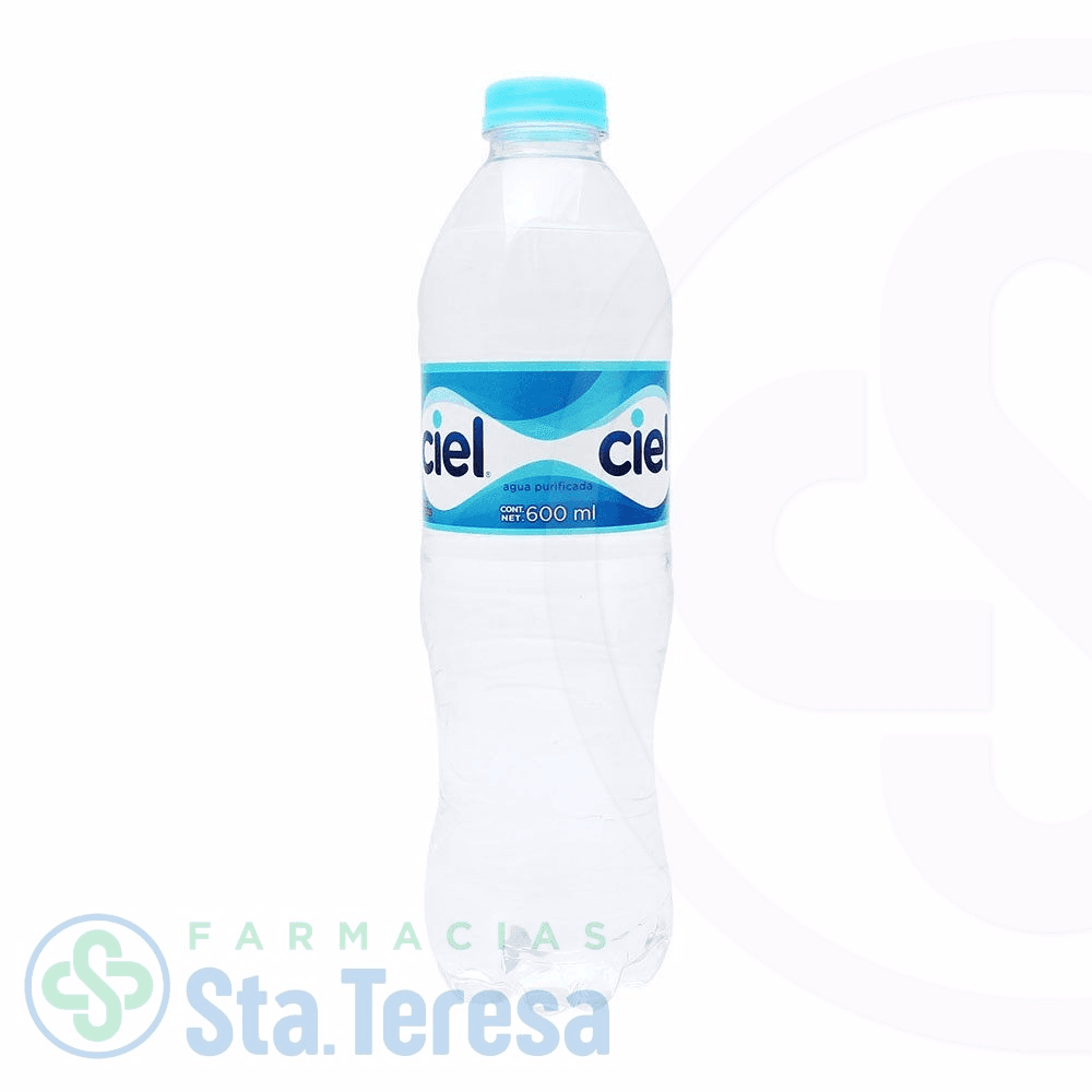 Agua natural de Botella