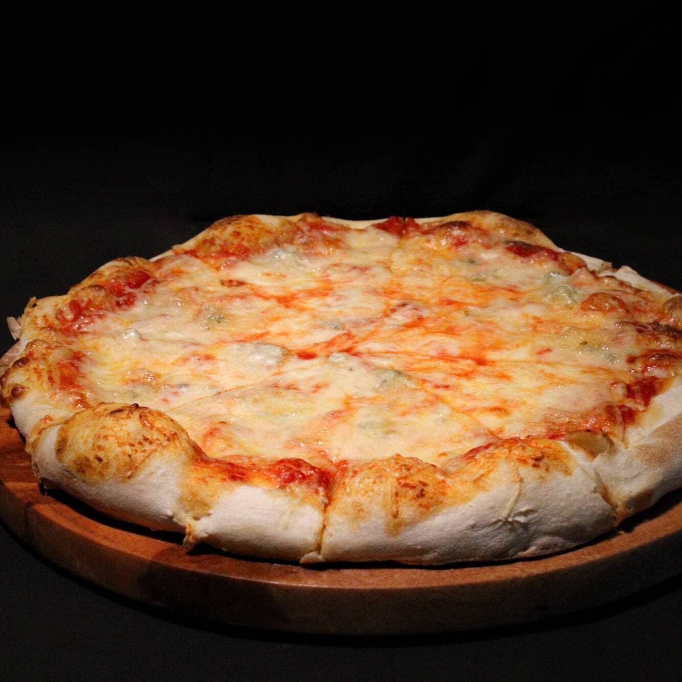 Pizza Triple Cheese