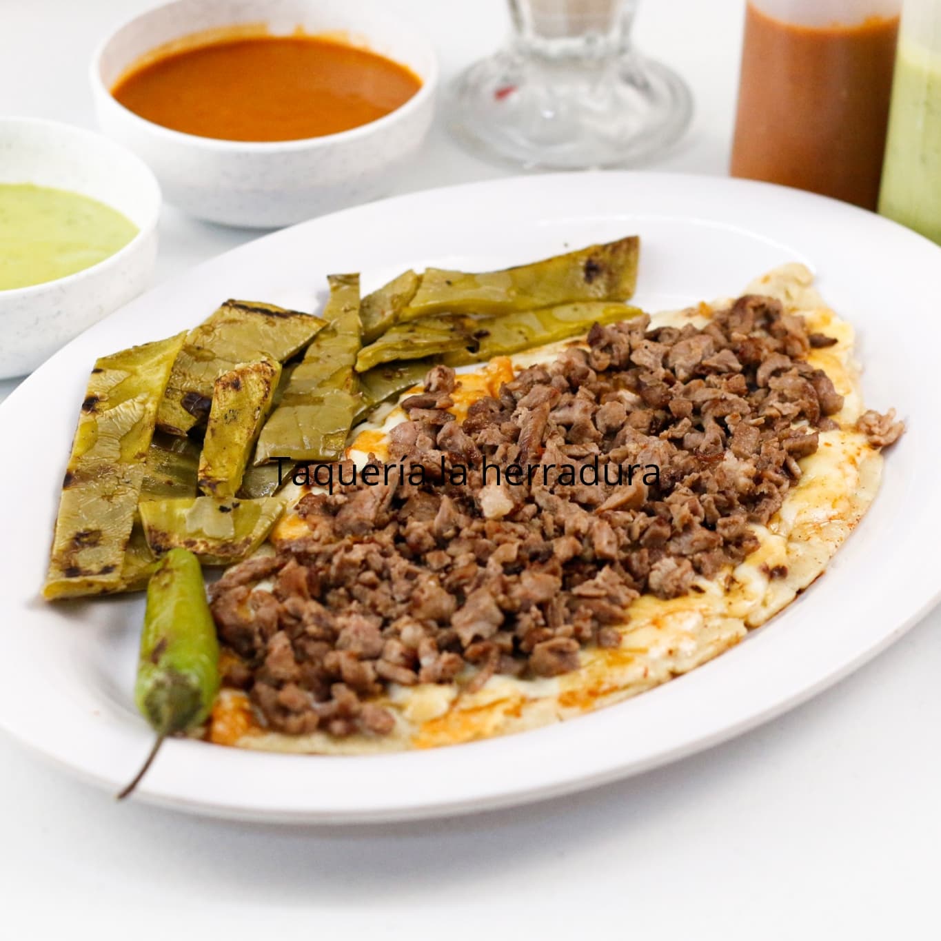 Huarache de Arrachera con Queso