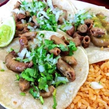 Orden de 5 Tacos de Tripa