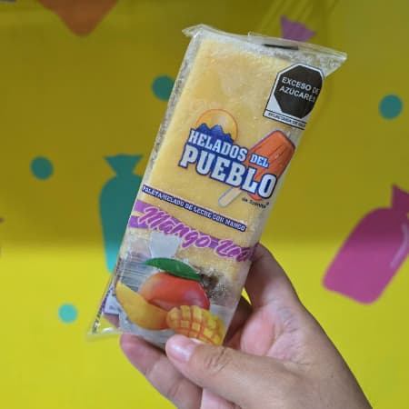 Paleta de Mango con Leche