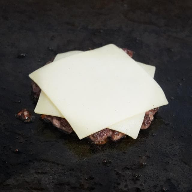 DOBLE CARNE